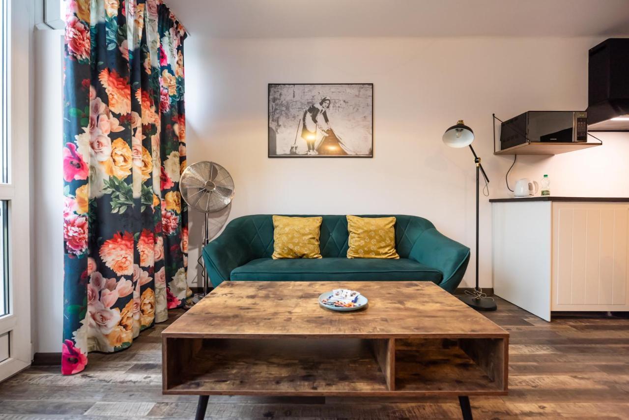 Ogrod Saski Colored Studio Varşova Dış mekan fotoğraf